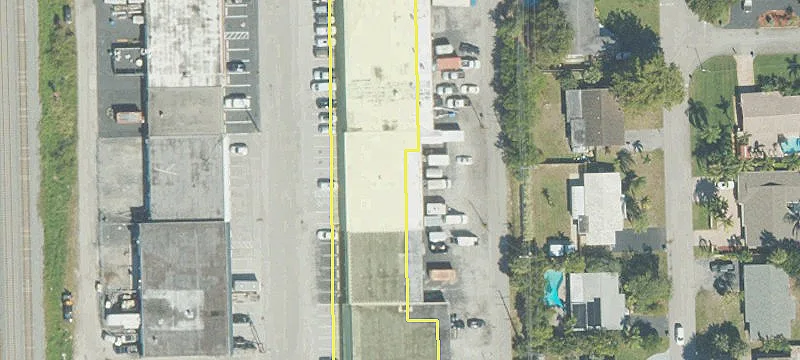 Oakland Park Small Bay Warehouses