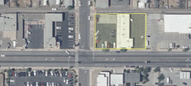 Retail Space on Victorian Avenue