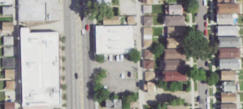 Freestanding Advance Auto Location