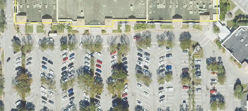 Retail Space in Publix-Anchored Center