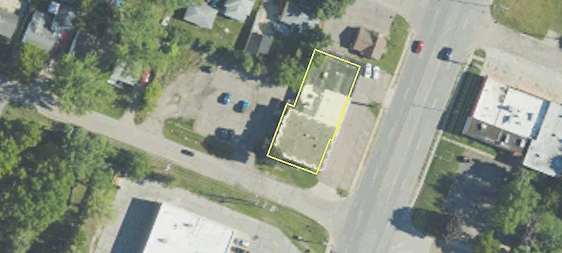 Multi-Tenant Building For Sale