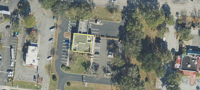 Retail Space in High Traffic Area