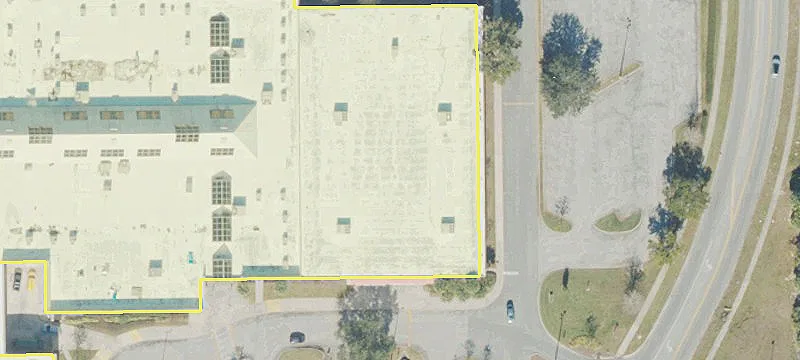 Retail Space in High-Traffic Area