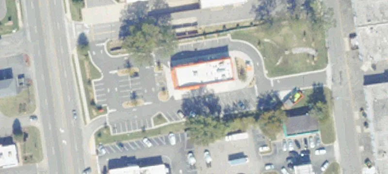 Freestanding Retail Building on 6.24 Acres