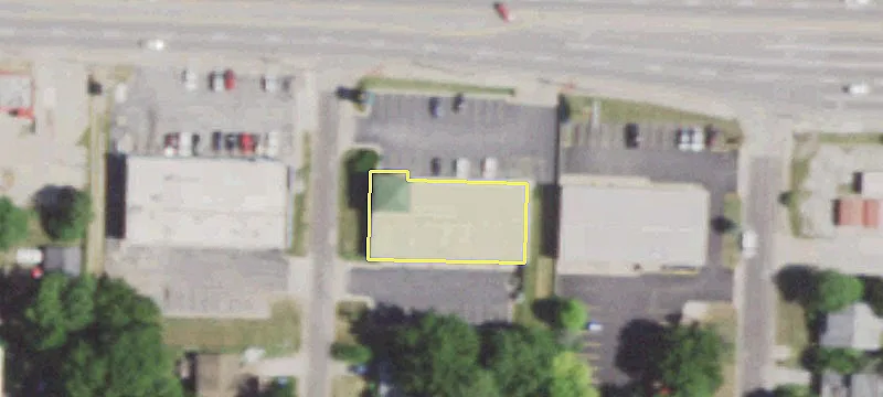 Retail Space with High Visibility