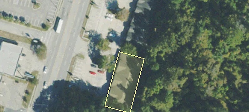 High Visibility Commercial Space