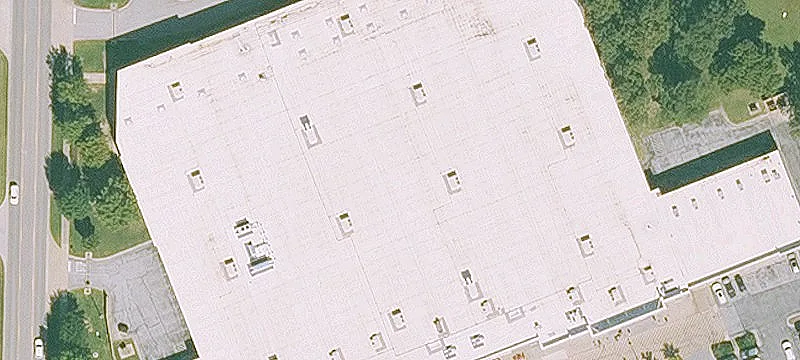 Retail Space in Fayetteville Corridor