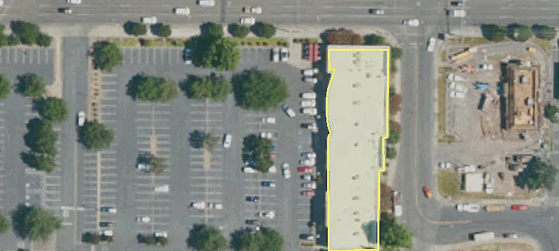 Retail Space in Pacific Town