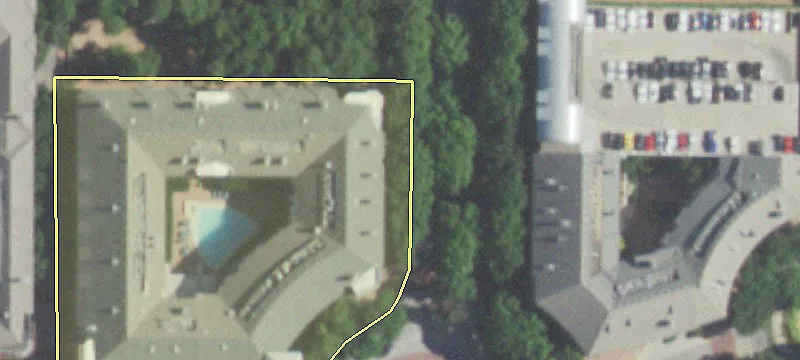 Mixed-Use Property in Addison District