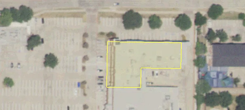 Retail Space in Town Oaks