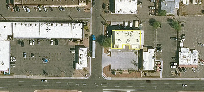 Retail Space with High Visibility