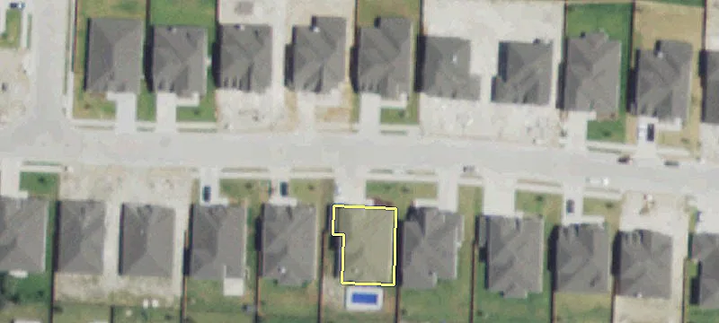 Prime Land Near New Grocery