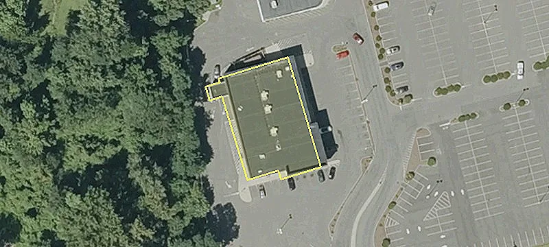 Retail Space in Anchored Center