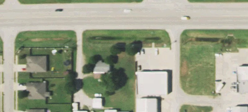 Flex Space with Fenced Yard