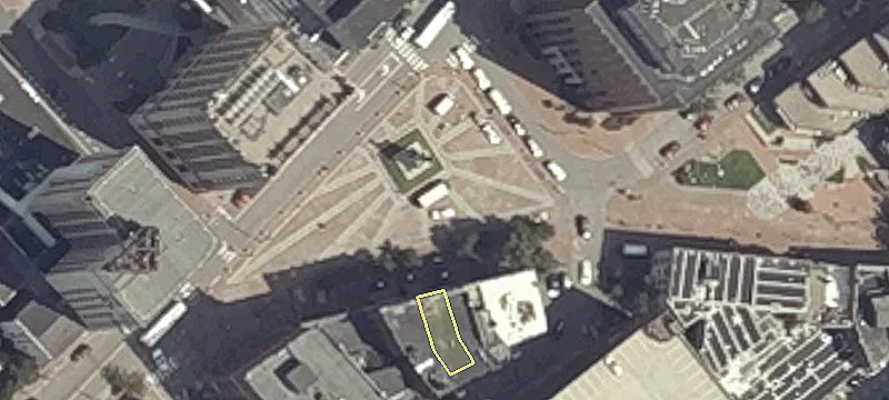 Restaurant Space in Monument Square