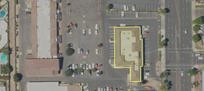 Retail Building For Lease