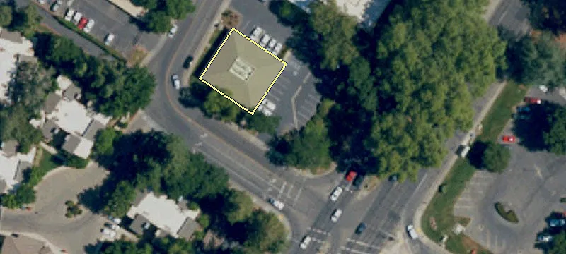 Corner Office in Campus Commons