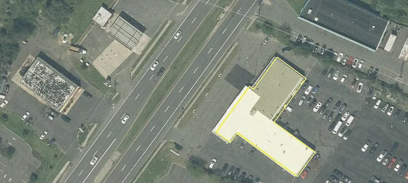 Highway Commercial Warehouse For Rent