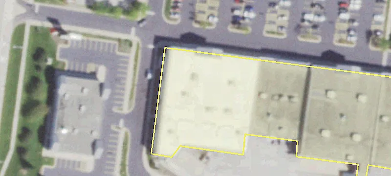 Retail Space in St. Charles