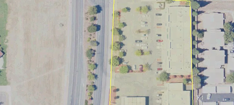 Joiner Parkway Plaza Retail Space