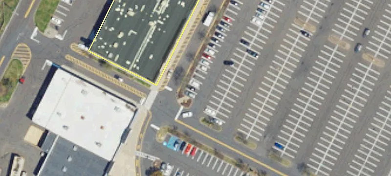Retail Space in High-Traffic Area