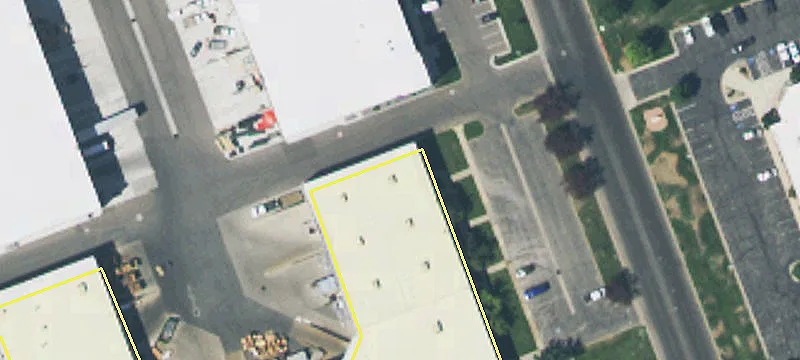 Kaysville Warehouse with Modern Amenities