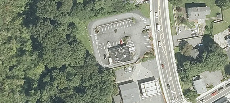 Freestanding Restaurant with Drive-Thru