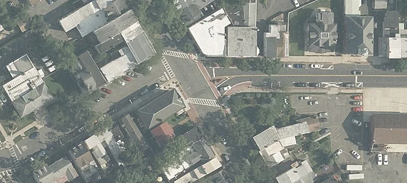 Prime Retail Location on Highway