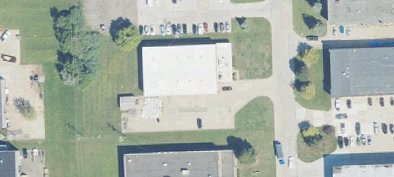 Fraser Warehouse with Expansion Potential