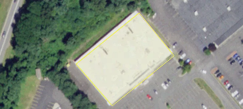 Prime Retail Space on Wolf