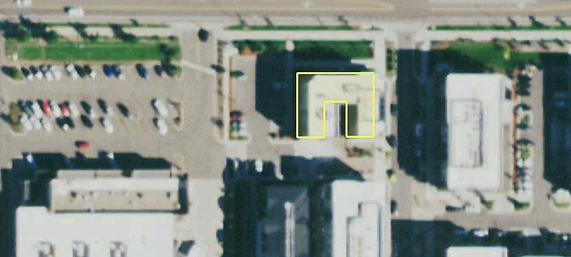 Restaurant/Retail Space on Lookout Rd