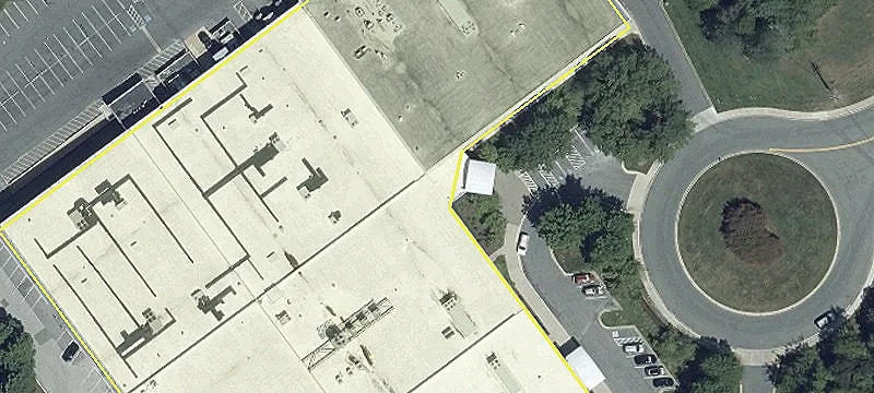 Retail Space in Montgomery Park