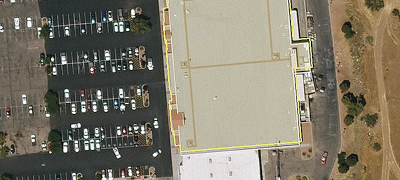 Retail Space in Kingman Center