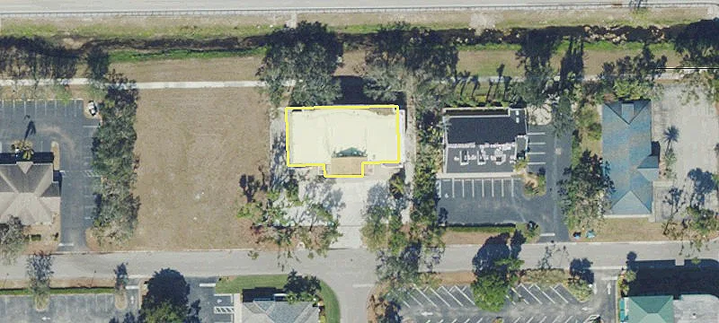 Commercial Space with Parking