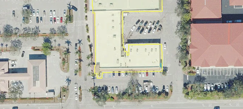 Retail Space on Tamiami Trail