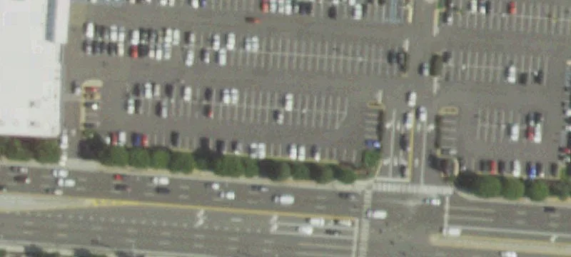 Retail Space in Levittown