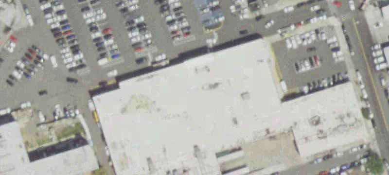 Retail Space with Expressway Visibility