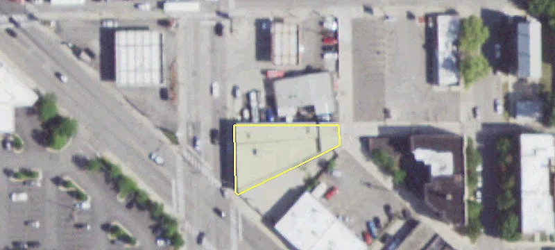 Retail Space at High-Traffic Intersection