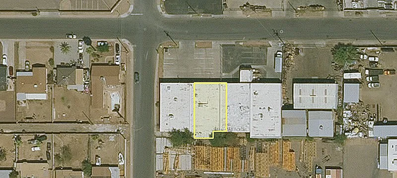 Phoenix Warehouse with Grade Level Door