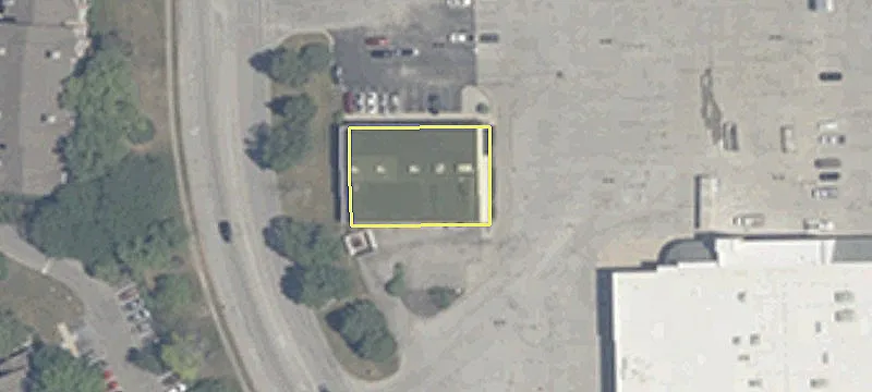 Retail Space Sublease Opportunity