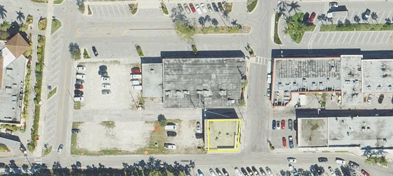 Retail Space on NE 32nd
