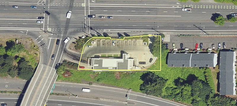 Prime Retail Space on Barbur