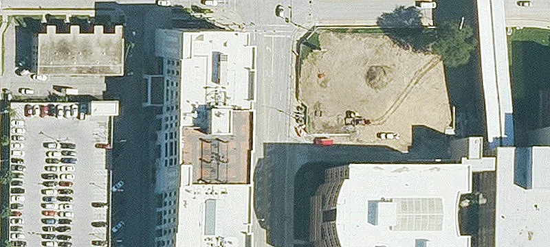 Retail/Medical Space Near University