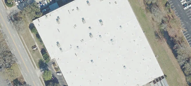 Warehouse with 25' Clear Height