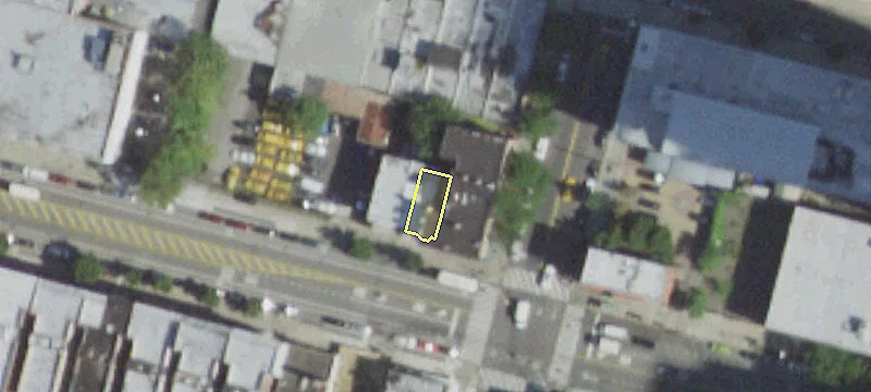 Industrial Building with Freight Elevator