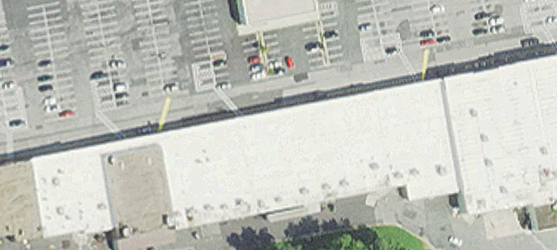 Retail Space in Edgewood Center