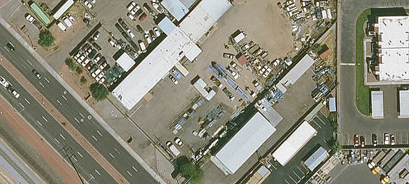 Glendale Showroom/Office/Manufacturing Building
