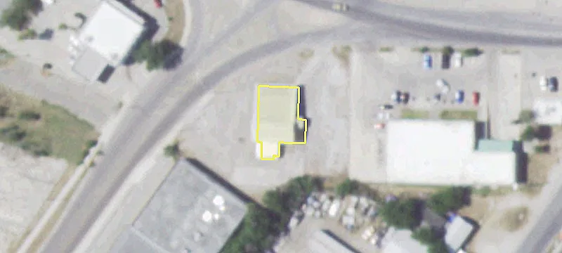 Retail/Warehouse Space Near H-E-B