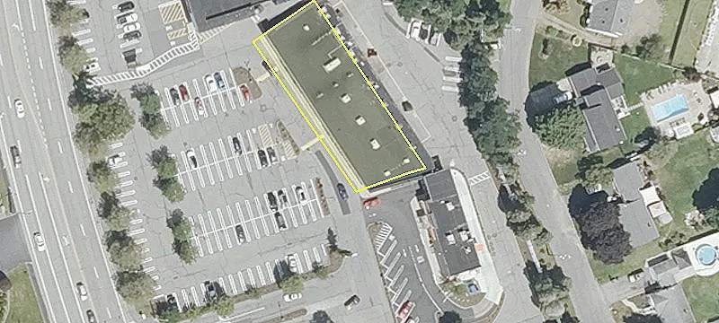 Retail Space in Warwick Center