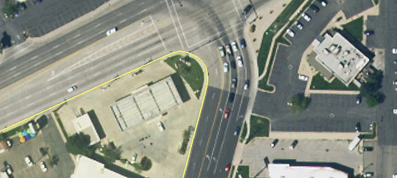 Corner Lot on Riverdale Road